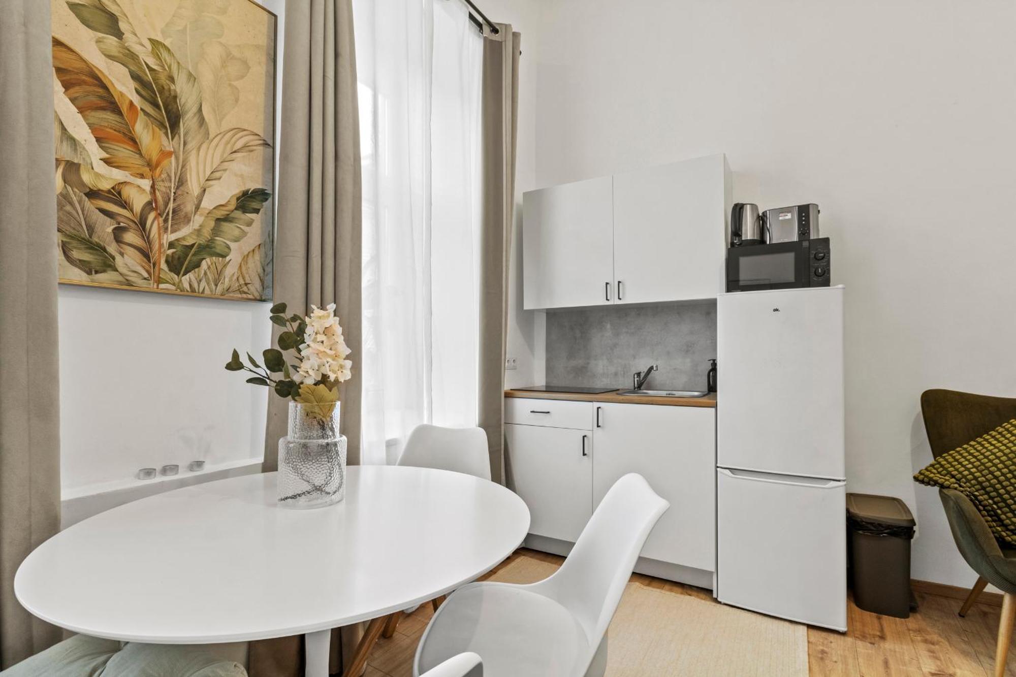 Chic 1Br Apartment - Directly Near Schoenbrunn Vienne Extérieur photo